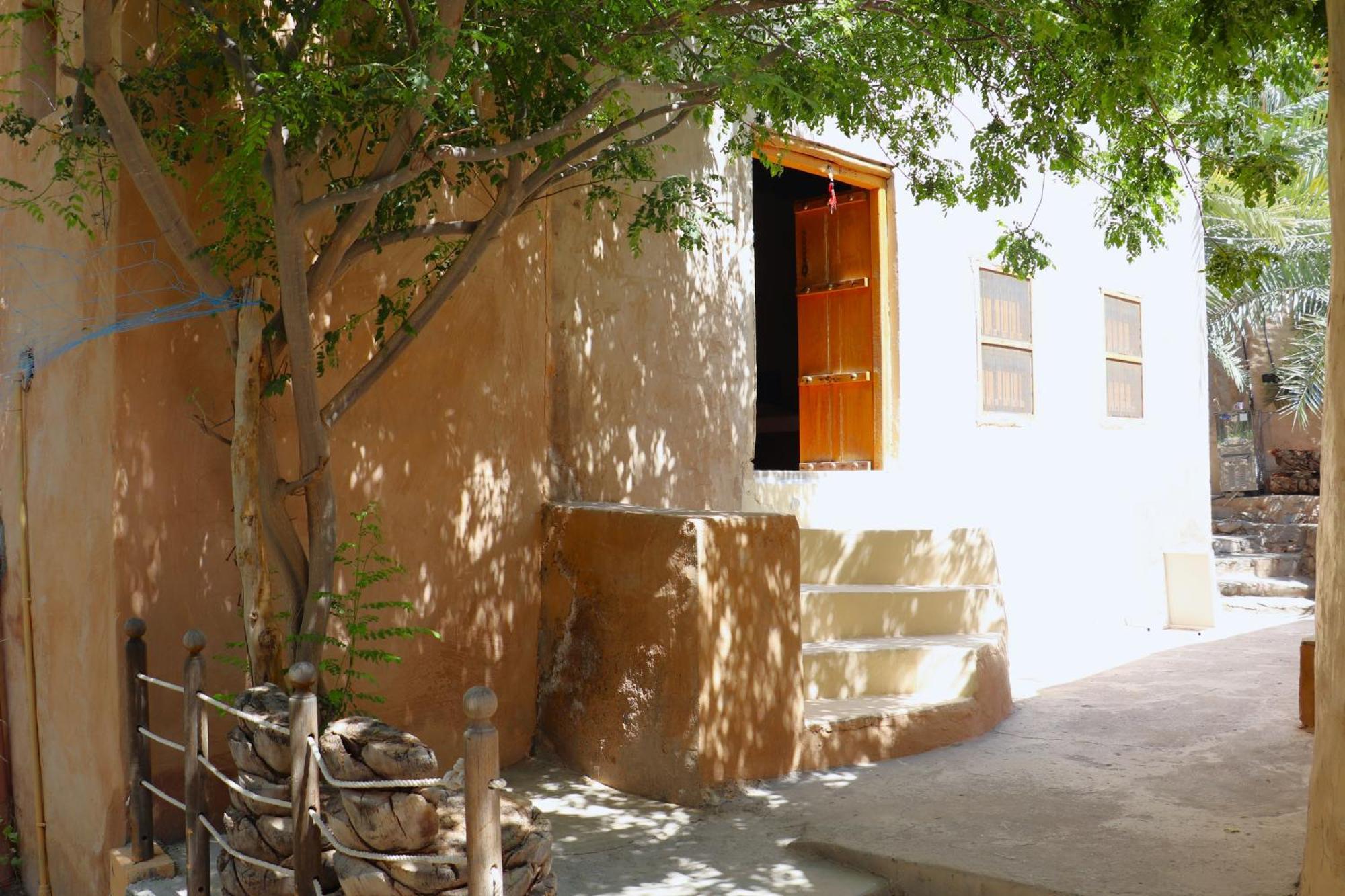 Misfah Old House Hotel Exterior photo